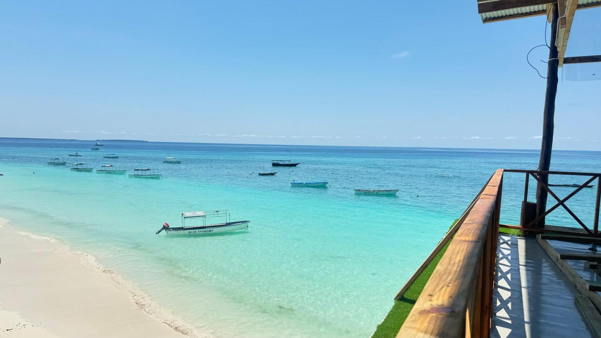 Blue Tides Hotel Nungwi Eksteriør bilde