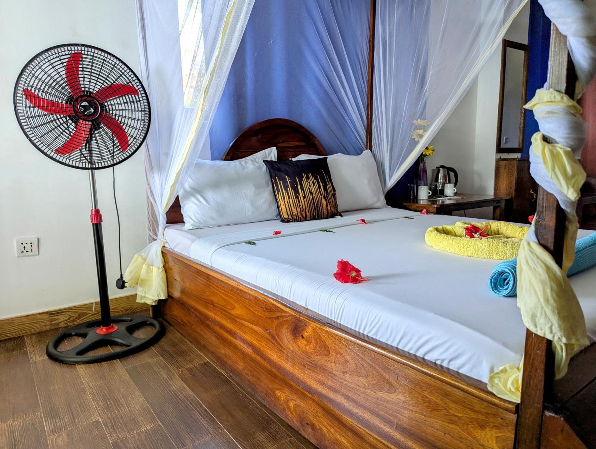 Blue Tides Hotel Nungwi Eksteriør bilde