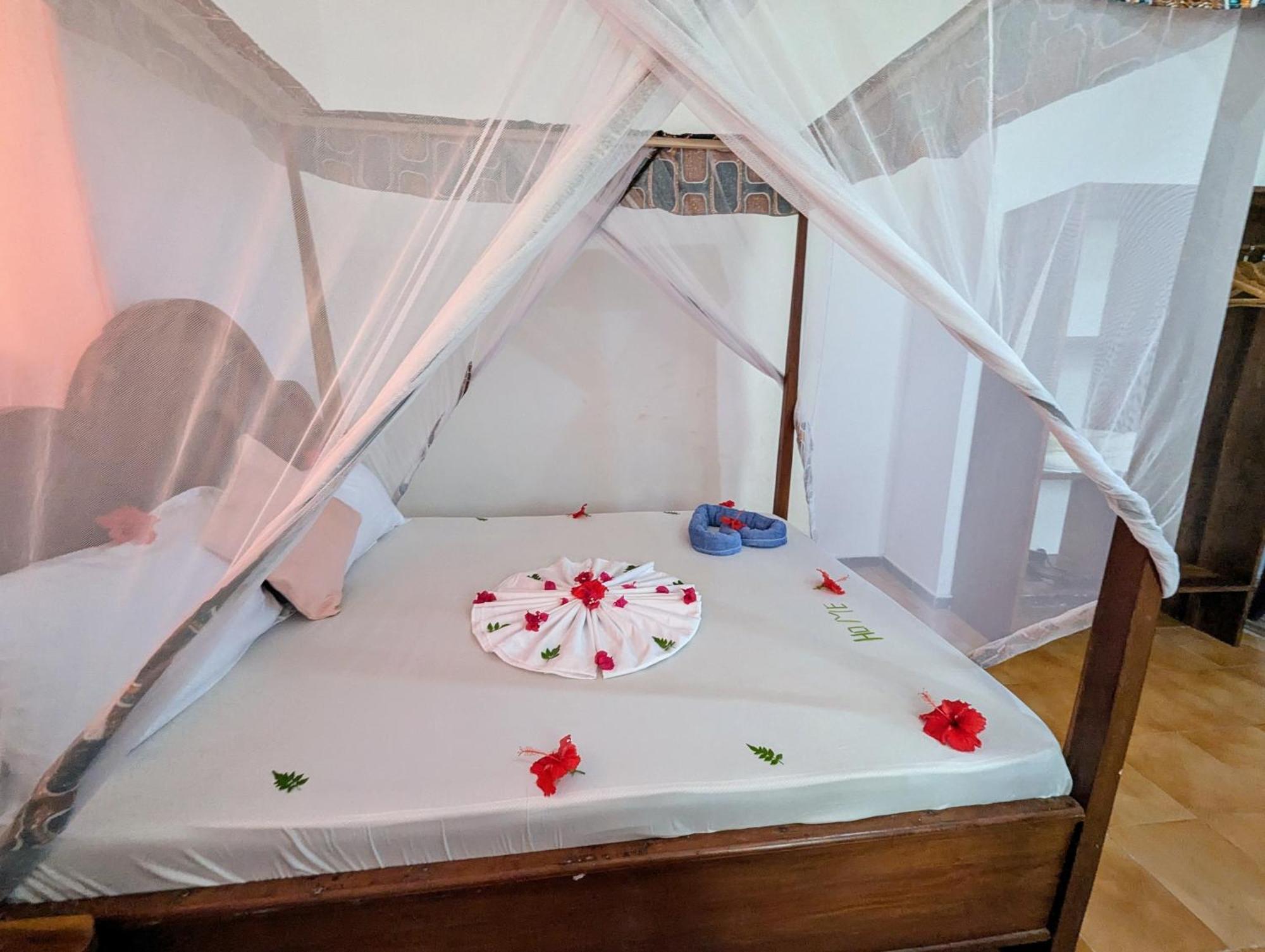 Blue Tides Hotel Nungwi Eksteriør bilde